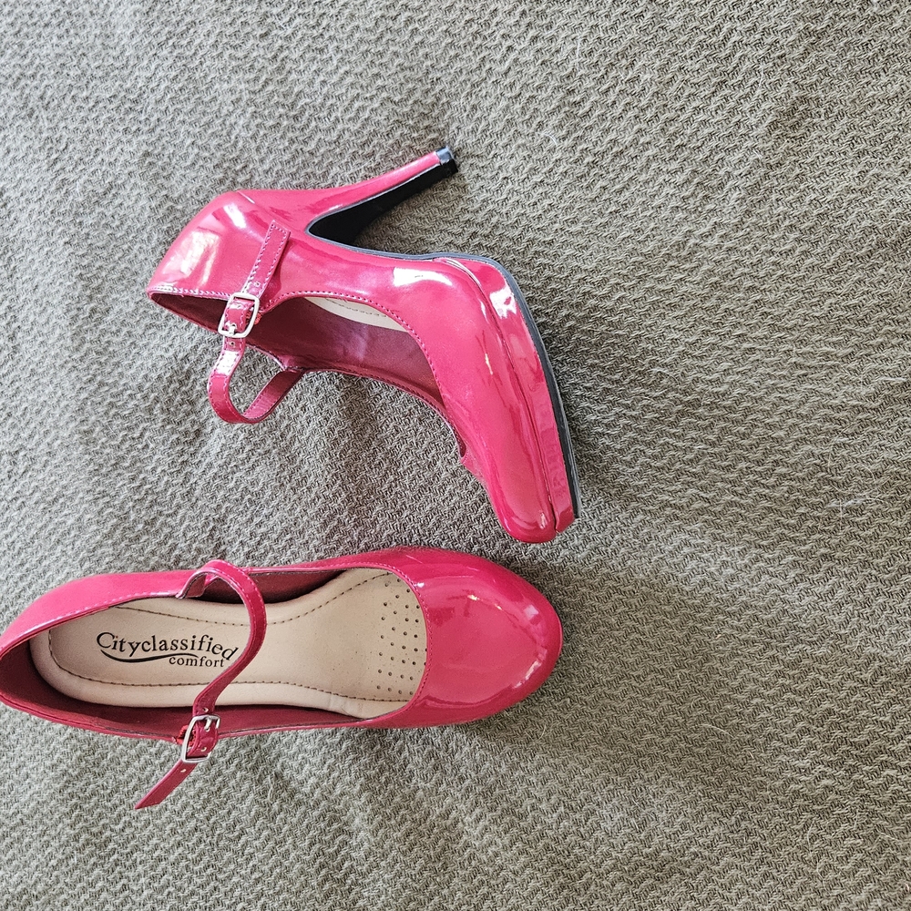 Cityclassified Women's Red Heels